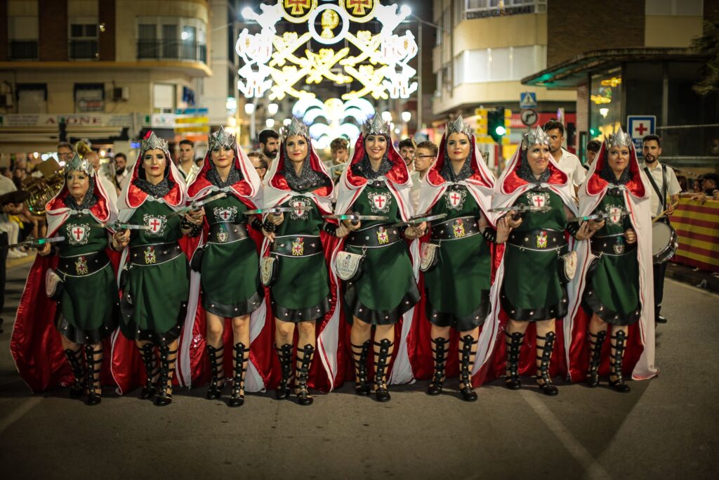 comparsa guardamar cruzados